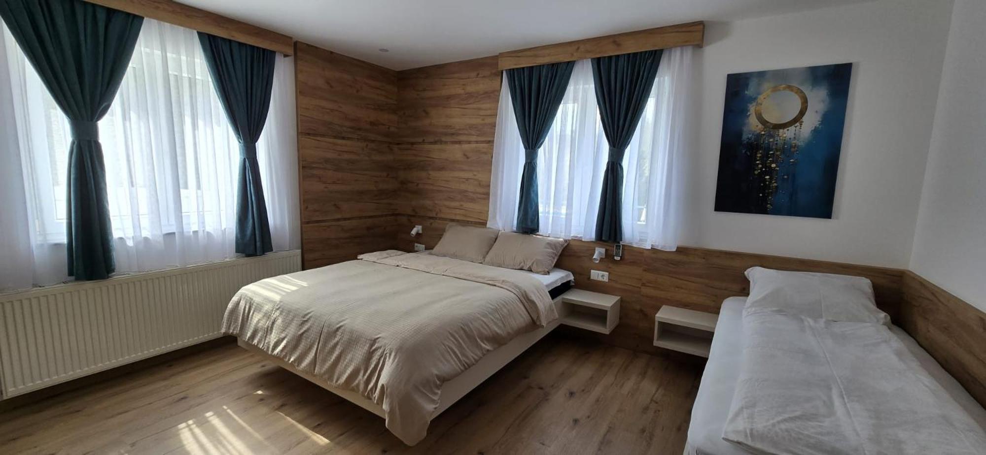Motel "Kula" Cazin Eksteriør bilde